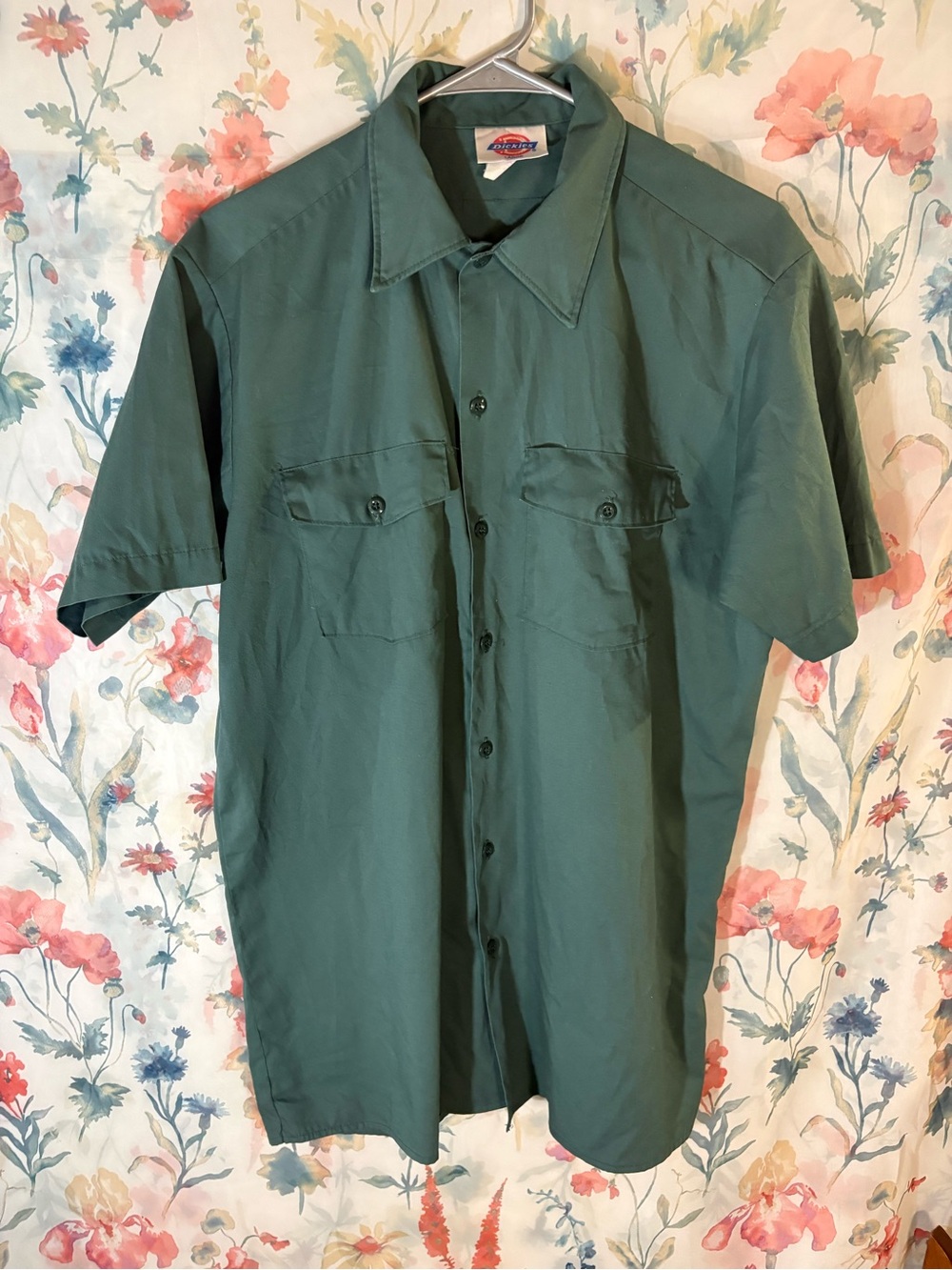 Vintage Dickies Men's Short Sleeve Work Shirt in Green